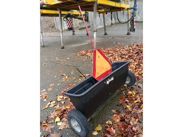 Kalk zoutstrooier agri fab - afbeelding 2 van  2