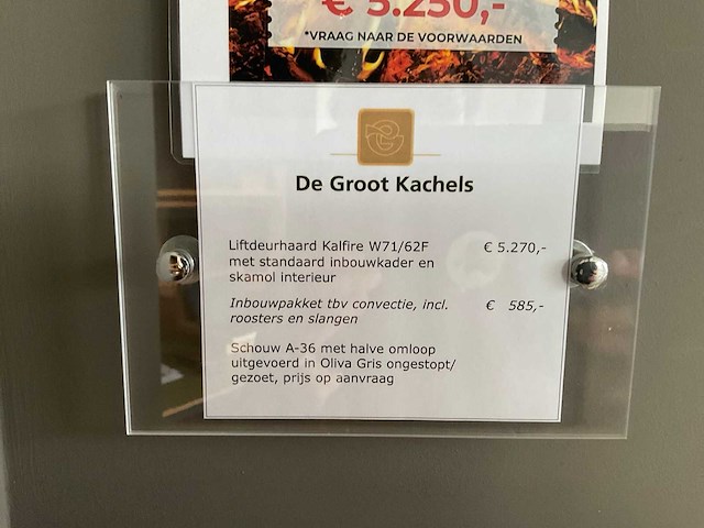 Kallfire liftdeur houthaard met natuursteen schouw - afbeelding 1 van  1
