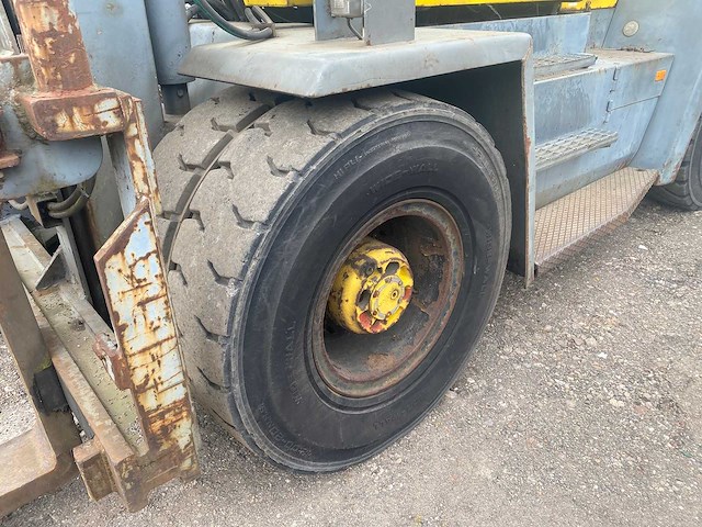 Kalmar - dc 12-600 - diesel vorkheftruck met vorkversteller - afbeelding 11 van  14