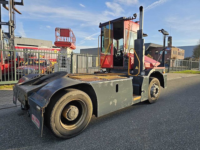 Kalmar - t2 - 2018 - 40t trekvermogen - industriële trekker - afbeelding 27 van  30