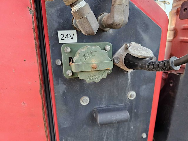 Kalmar - t2 - 2018 - 40t trekvermogen - industriële trekker - afbeelding 13 van  17