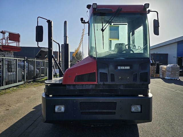 Kalmar - tt612d - 25 ton trekvermogen - 2016 - industriële trekker - afbeelding 14 van  19