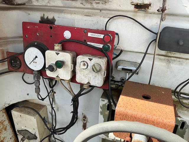 Kalmar bogserbat 2 werkboot - afbeelding 13 van  22