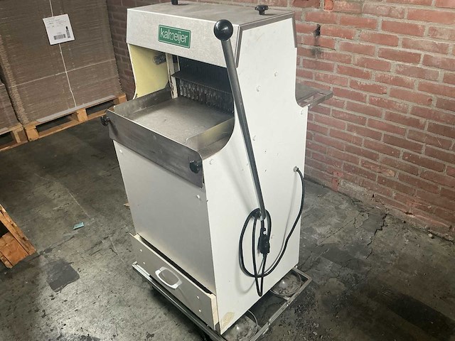 Kalmeijer broodsnijmachine - afbeelding 5 van  7