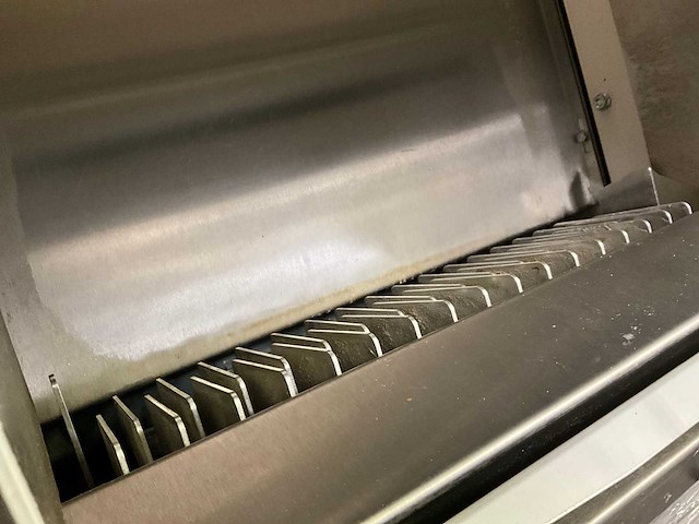 Kalmeijer kbe-11mm broodsnijmachine - afbeelding 1 van  2