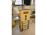 Kalmeijer kgm koekjesmachine inclusief 5 koekjes vormwalsen - afbeelding 2 van  9