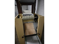 Kalmeijer kgm koekjesmachine met 3 vormwalsen - afbeelding 12 van  12