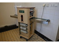 Kalmeijer kgm koekjesmachine met 4 vormwalsen - afbeelding 12 van  14