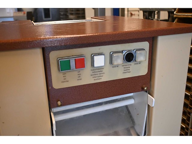 Kalmeijer kgm koekjesmachine met 6 vormwalsen - afbeelding 11 van  16
