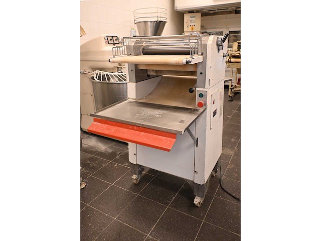 Kalmeijer kps f500/2c uitrolmachine - afbeelding 3 van  8