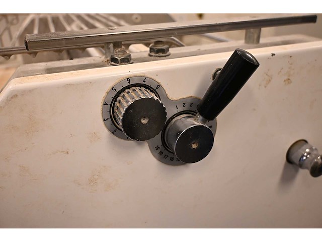Kalmeijer kps f500/2c uitrolmachine - afbeelding 5 van  8