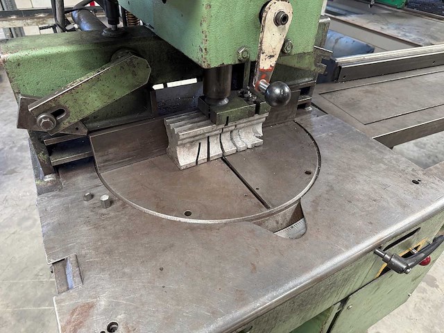 Kaltenbach - kks 400e - afkortcirkelzaagmachine - mps systeem - afbeelding 10 van  11
