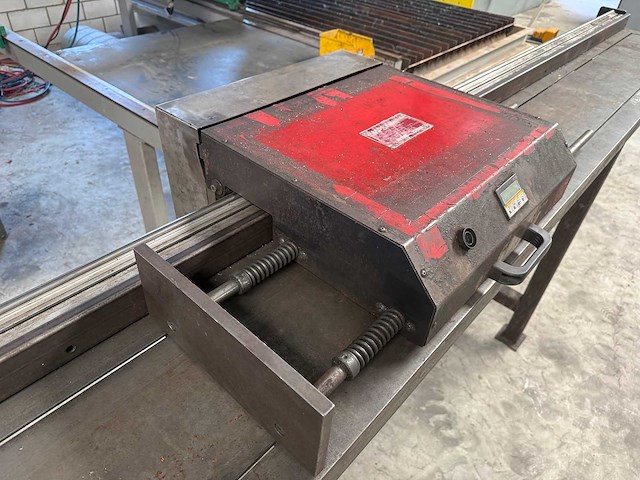 Kaltenbach - kks 400e - afkortcirkelzaagmachine - mps systeem - afbeelding 6 van  11