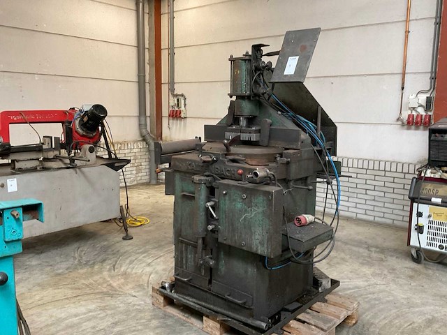Kaltenbach kks 400 afkortcirkelzaagmachine - afbeelding 1 van  10