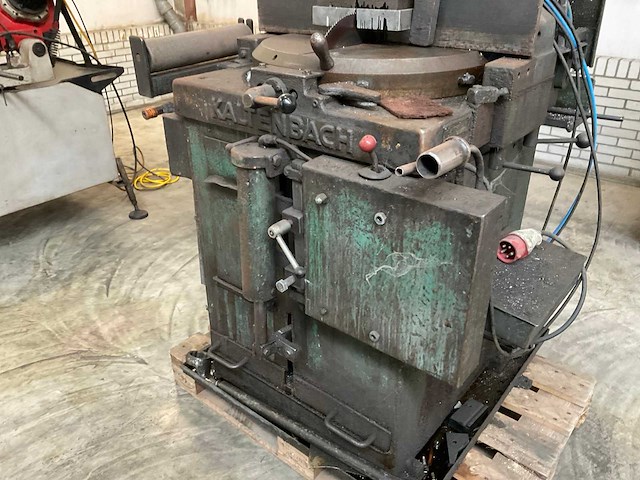Kaltenbach kks 400 afkortcirkelzaagmachine - afbeelding 9 van  10