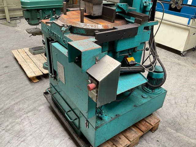 Kaltenbach kks 400 em ii afkortcirkelzaagmachine - afbeelding 9 van  9