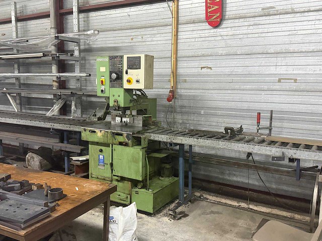 Kaltenbach kks 400h afkortcirkelzaagmachine - afbeelding 3 van  9