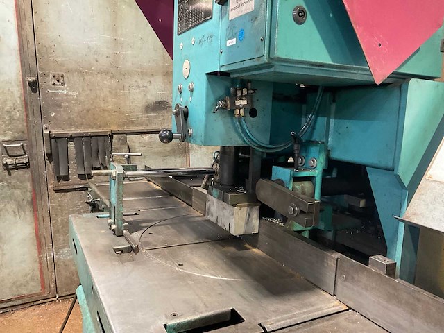 Kaltenbach kks 450 e afkortcirkelzaagmachine - afbeelding 12 van  12