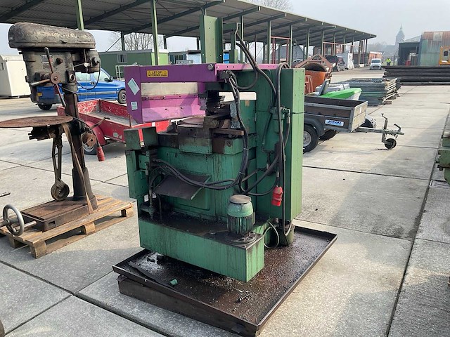 Kaltenbach kks400 onderloop cirkelzaagmachine - afbeelding 4 van  6