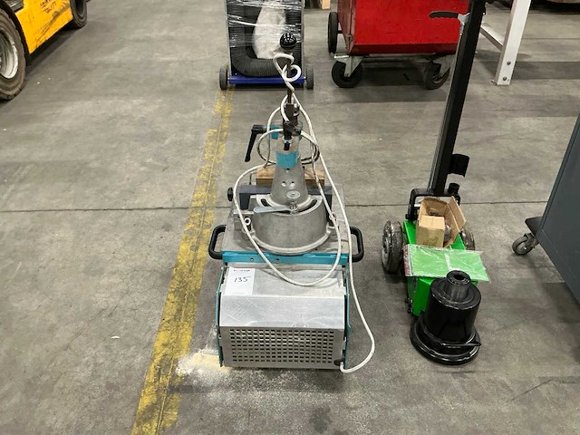 Kaltenbach onderlopende afkortcirkelzaagmachine - afbeelding 2 van  5