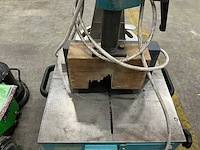 Kaltenbach onderlopende afkortcirkelzaagmachine - afbeelding 4 van  5