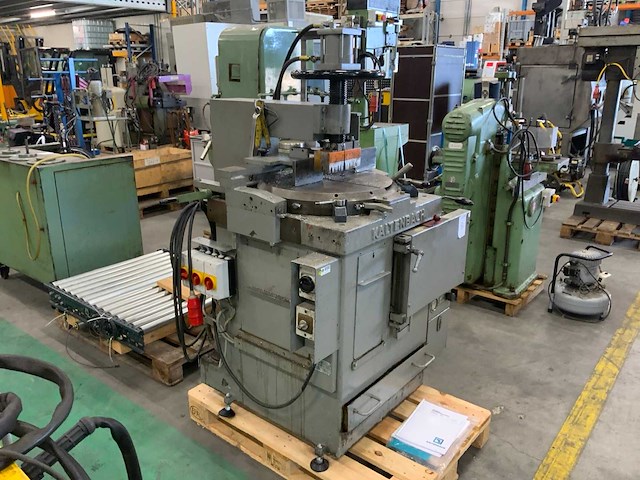 Kaltenbach onderlopende afkortcirkelzaagmachine - afbeelding 3 van  3