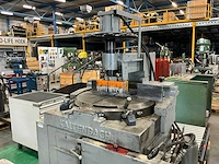 Kaltenbach onderlopende afkortcirkelzaagmachine - afbeelding 5 van  7