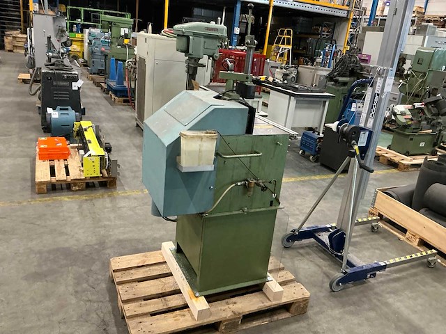 Kaltenbach tl400 onderlopende afkortcirkelzaagmachine - afbeelding 4 van  7