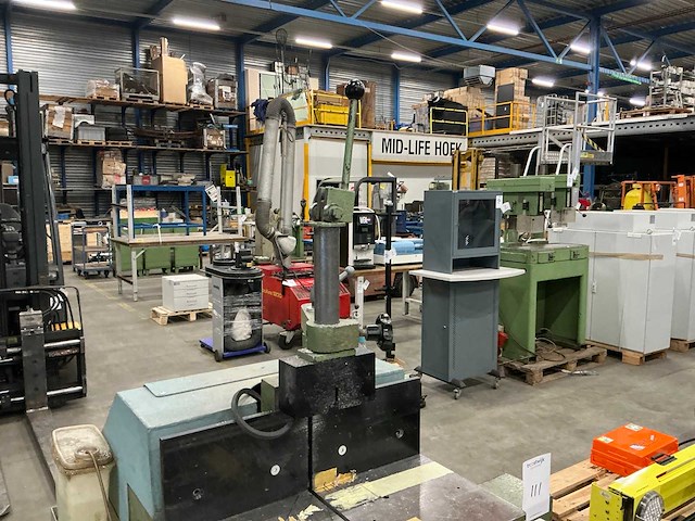 Kaltenbach tl400 onderlopende afkortcirkelzaagmachine - afbeelding 5 van  7