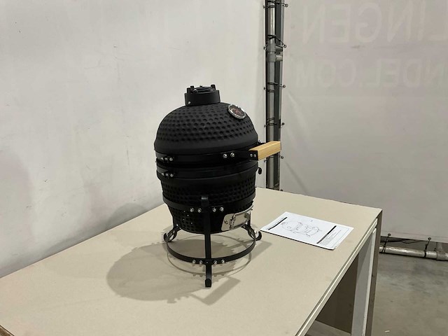 Kamado - oven en barbecue - barbecue - afbeelding 10 van  11