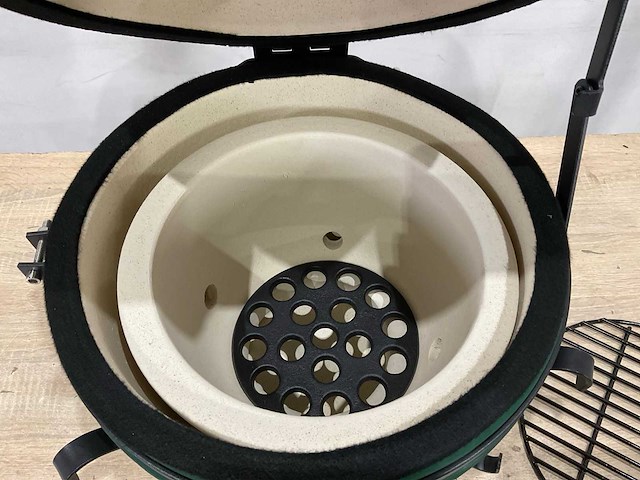 Kamado - oven en barbecue - barbecue - afbeelding 6 van  9