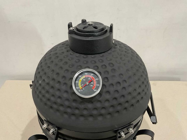 Kamado - oven en barbecue - barbecue - afbeelding 8 van  11