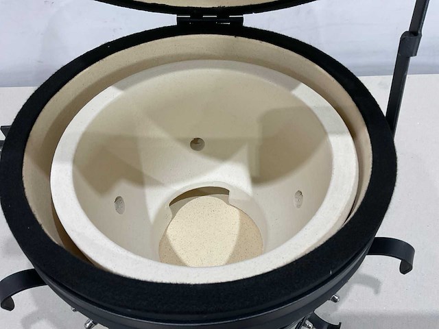 Kamado - oven en barbecue - barbecue - afbeelding 11 van  11