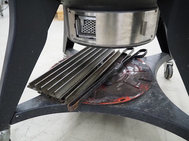 Kamado joe - afbeelding 7 van  8