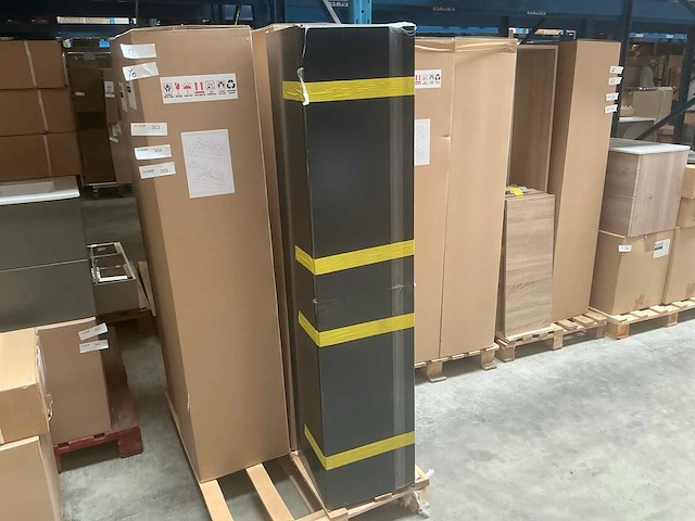 Kame terra badkamerkast 160x35x35 cm) - afbeelding 1 van  3