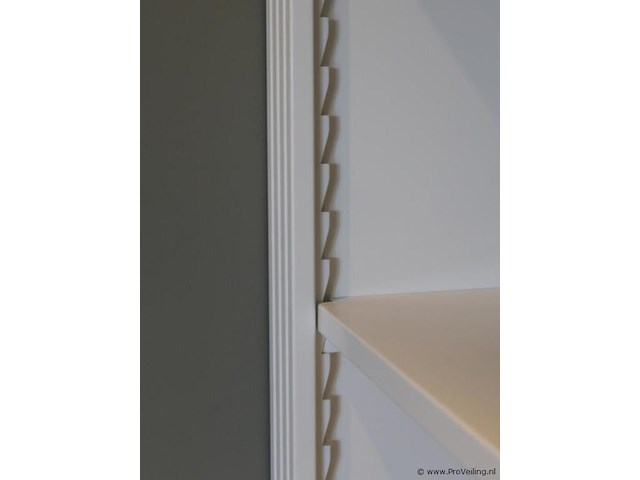 Kamer-en-suite wand met schuifdeuren - afbeelding 13 van  14