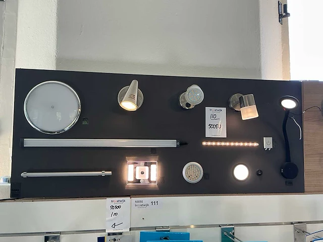 Kampeer verlichting en accessoires - afbeelding 7 van  14