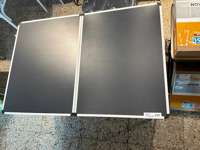 Kampeertafel - afbeelding 2 van  3