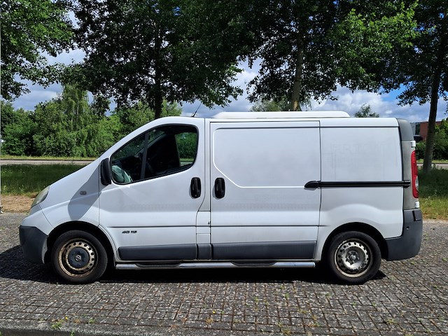 Kampeerwagen ( locatie heerenveen ), nissan, primastar 1000 l1h1 2.0 dci 84kw e4, 2010 - afbeelding 12 van  69