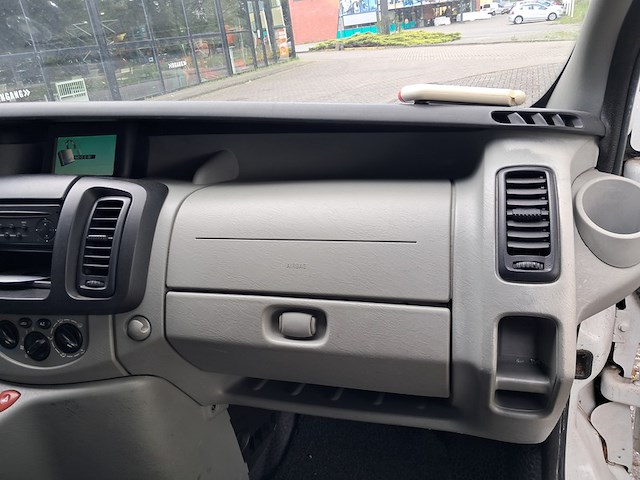 Kampeerwagen ( locatie heerenveen ), nissan, primastar 1000 l1h1 2.0 dci 84kw e4, 2010 - afbeelding 36 van  69