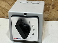 Kampmann 100925 5-standenschakelaar opbouw - afbeelding 1 van  3