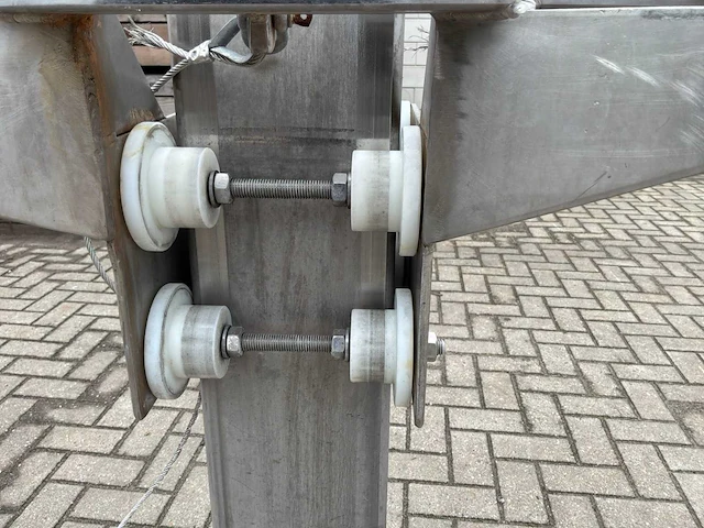 Kanaallift (rvs) - afbeelding 5 van  5