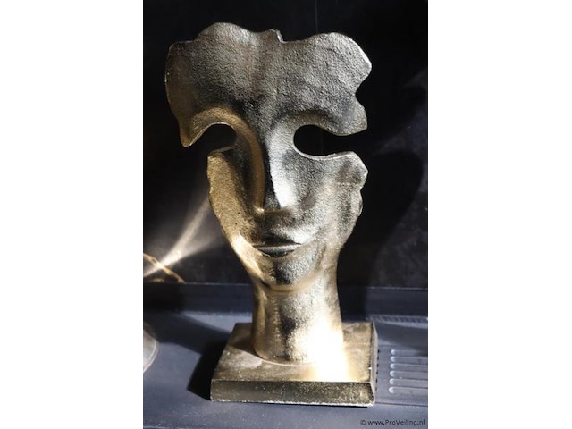 Kandelaren & decoratieve gezichtsbuste - afbeelding 2 van  5