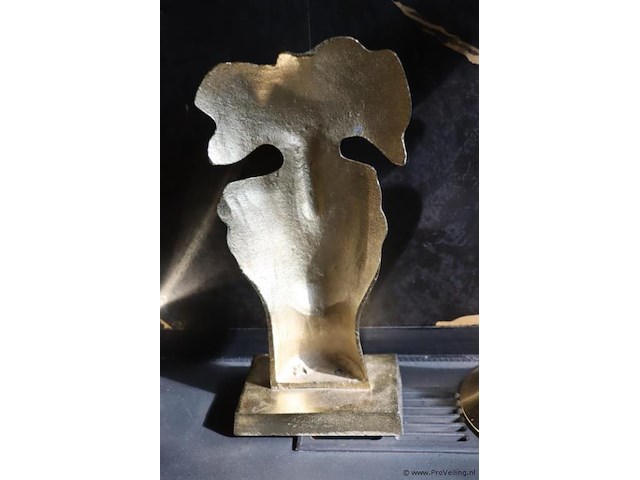 Kandelaren & decoratieve gezichtsbuste - afbeelding 3 van  5