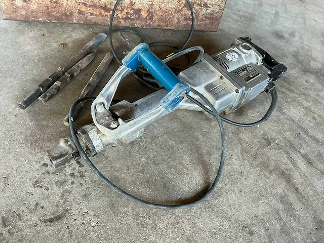 Kango type 900 elektrische breekhamer / sloophamer, 900 w, incl. beitels en metalen koffers 2x - afbeelding 5 van  31