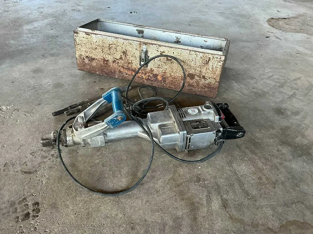 Kango type 900 elektrische breekhamer / sloophamer, 900 w, incl. beitels en metalen koffers 2x - afbeelding 19 van  31
