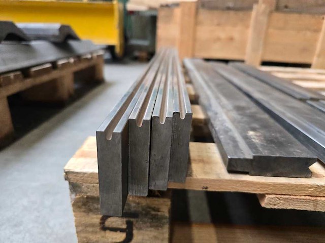 Kantbank - gereedschap - ondermatrijs - afbeelding 1 van  3