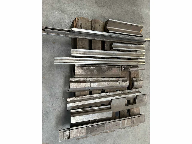 Kantbank gereedschap - afbeelding 2 van  7