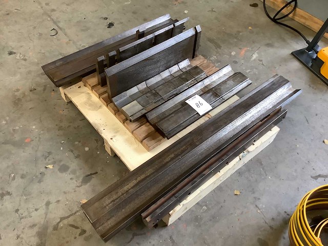 Kantbank gereedschap - afbeelding 1 van  3