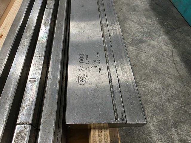 Kantbank gereedschap - afbeelding 1 van  2